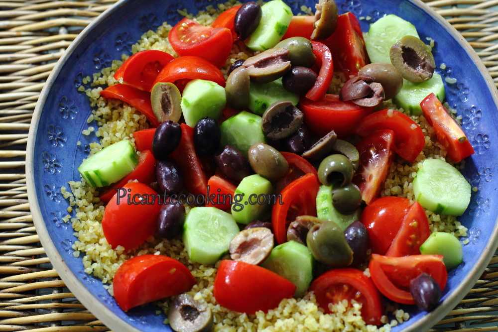 Вітамінний салат з булгуром, спаржею та оливками - 6