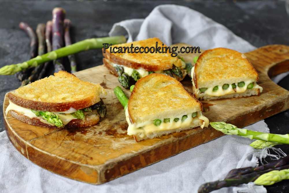 Sandwiche z serem i szparagami - 1