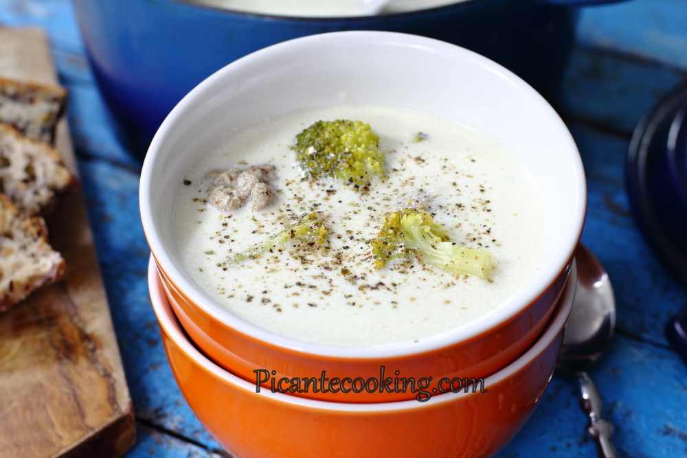 Zupa z brokułami, kalafiorem i klopsikami - 1