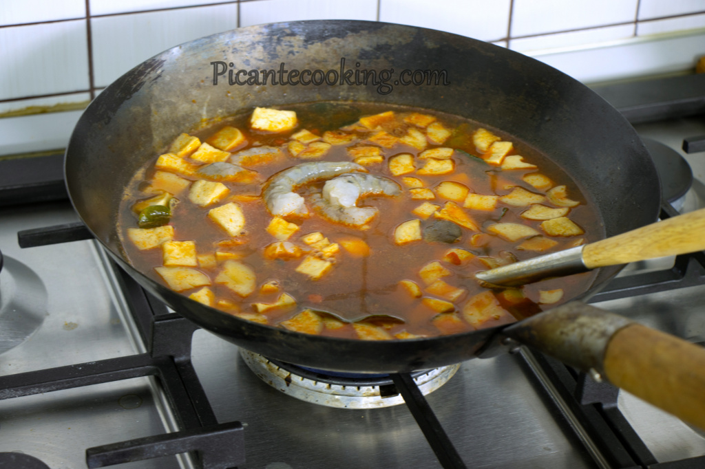 Tajska ostra zupa Tom Yam Kung - 7