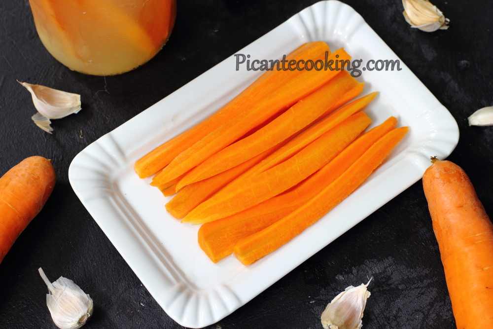 Морква квашена з імбиром та часником - 6